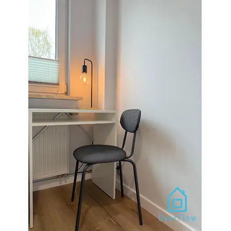 Pink Panther 10 Min To Old Town Gdansk,pkp & Shopping Mall Privat bolig *